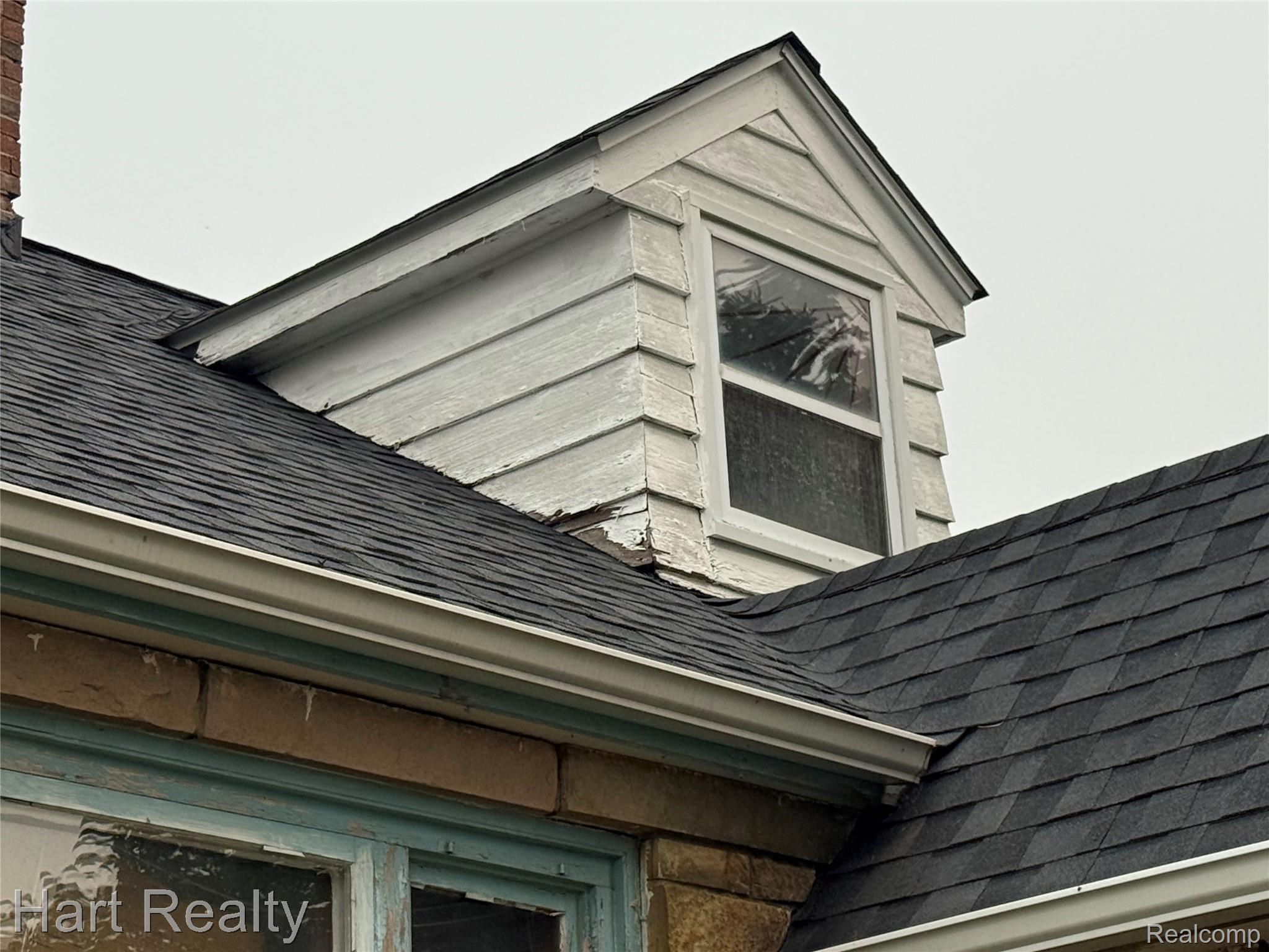 945 N Van Dyke Road Property Photo 4
