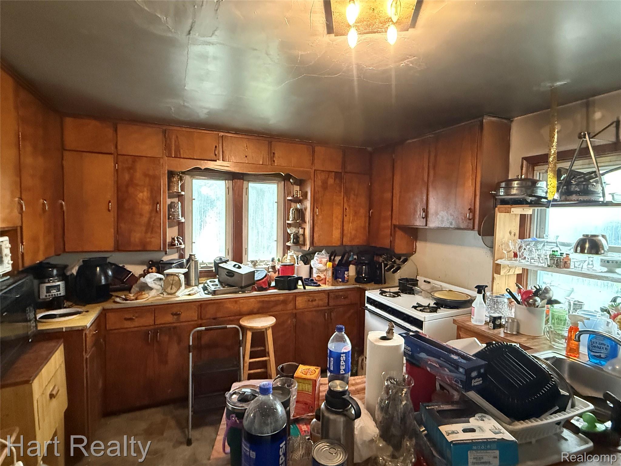 945 N Van Dyke Road Property Photo 8