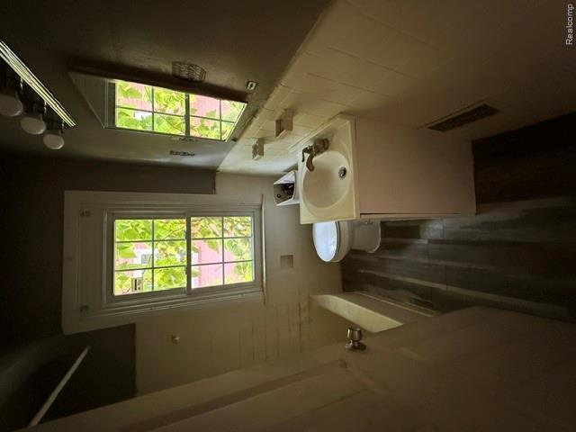 5575 Oldtown Street Property Photo 6
