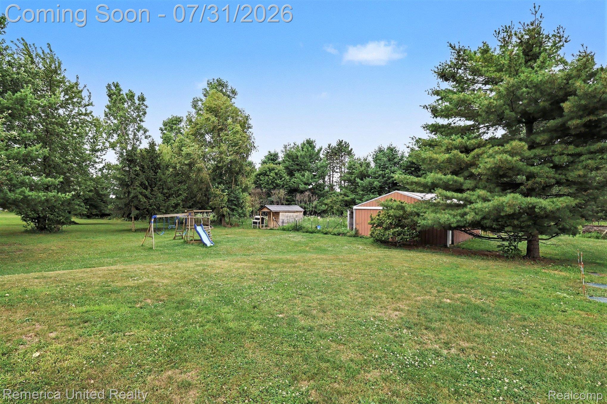 4385 M 52 Property Photo 23