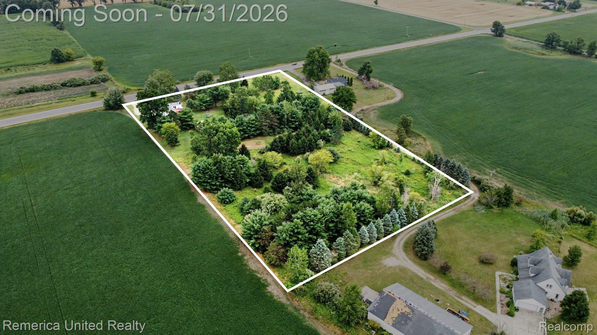4385 M 52 Property Photo 32