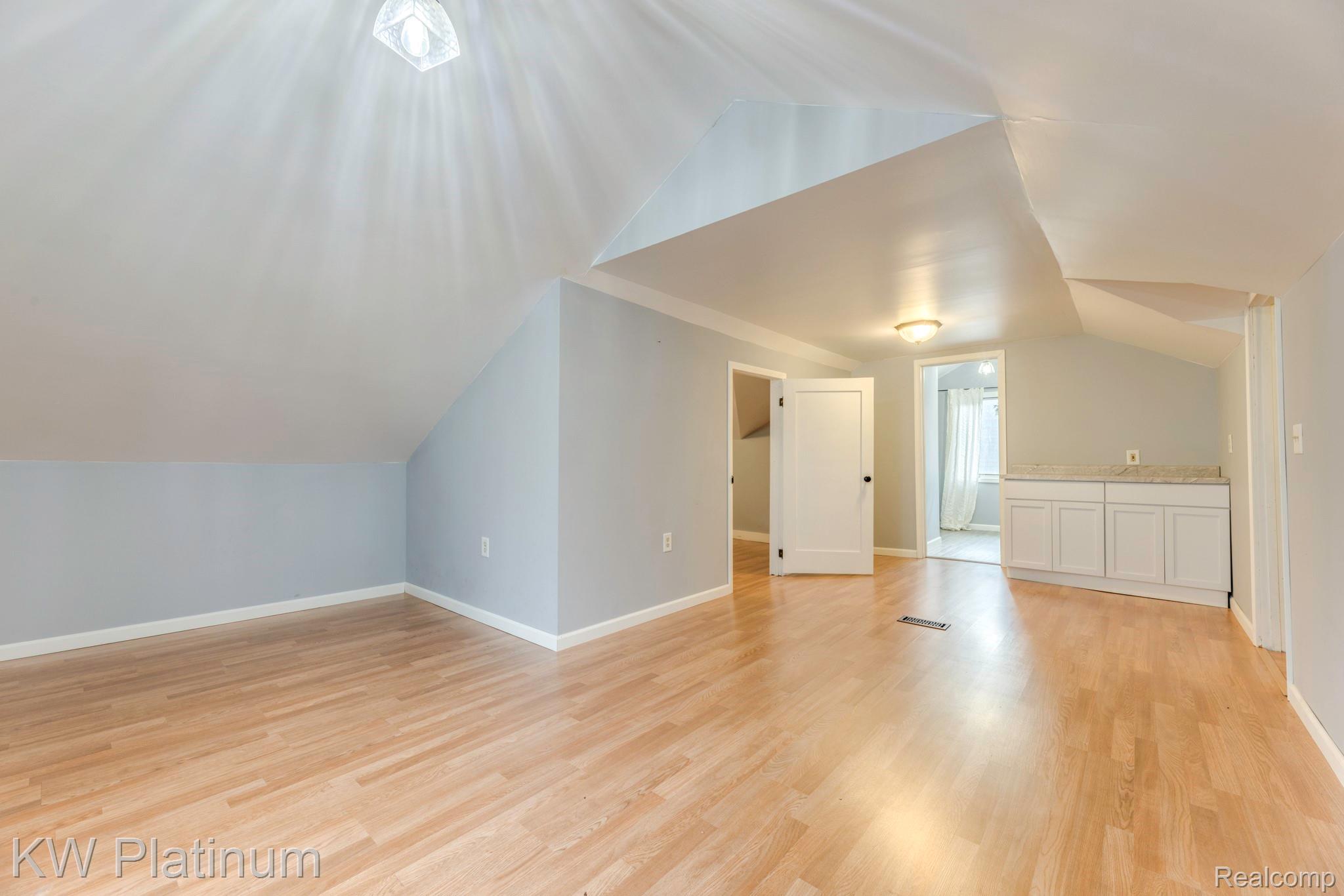 106 E Mechanic Street Property Photo 17