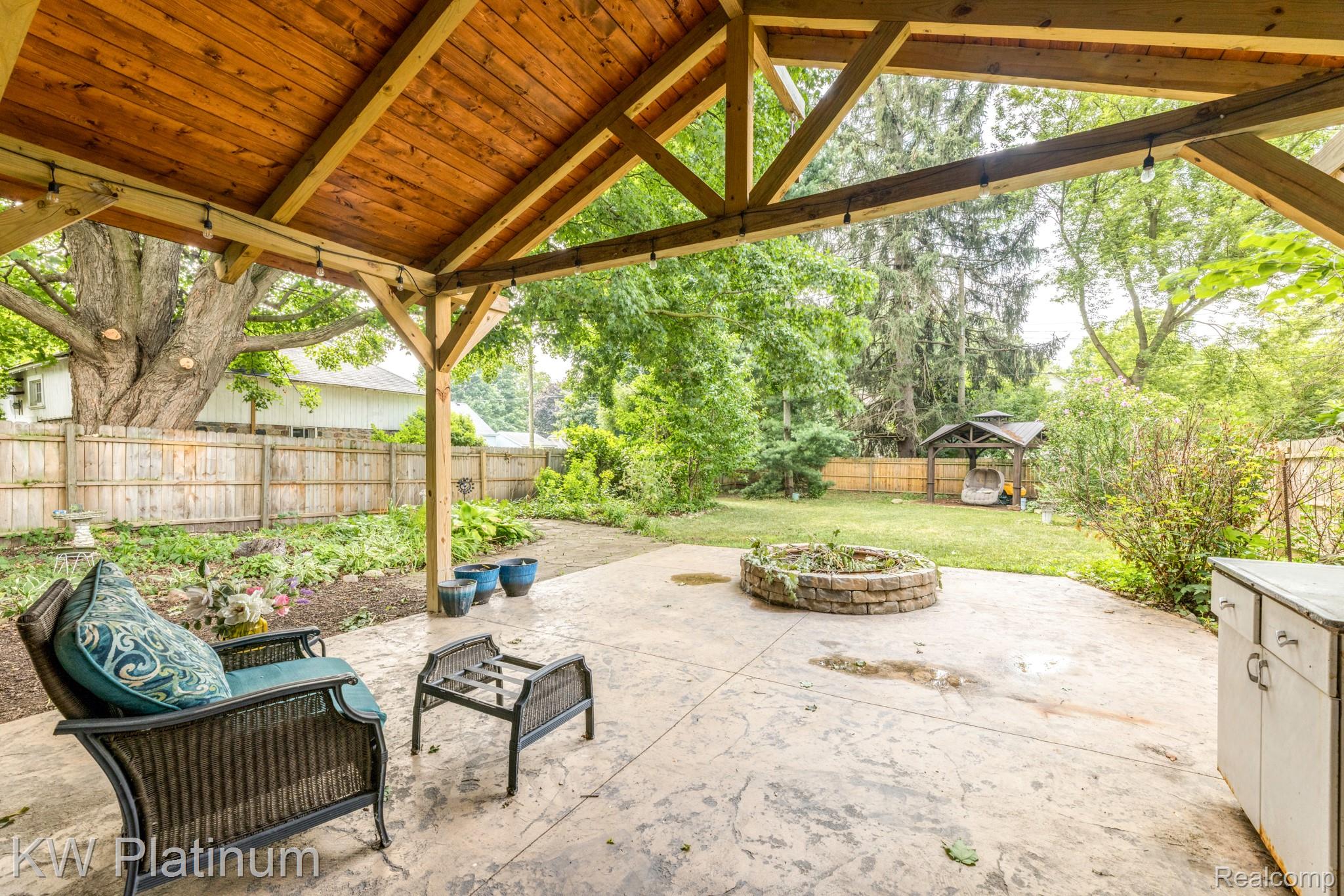 106 E Mechanic Street Property Photo 32