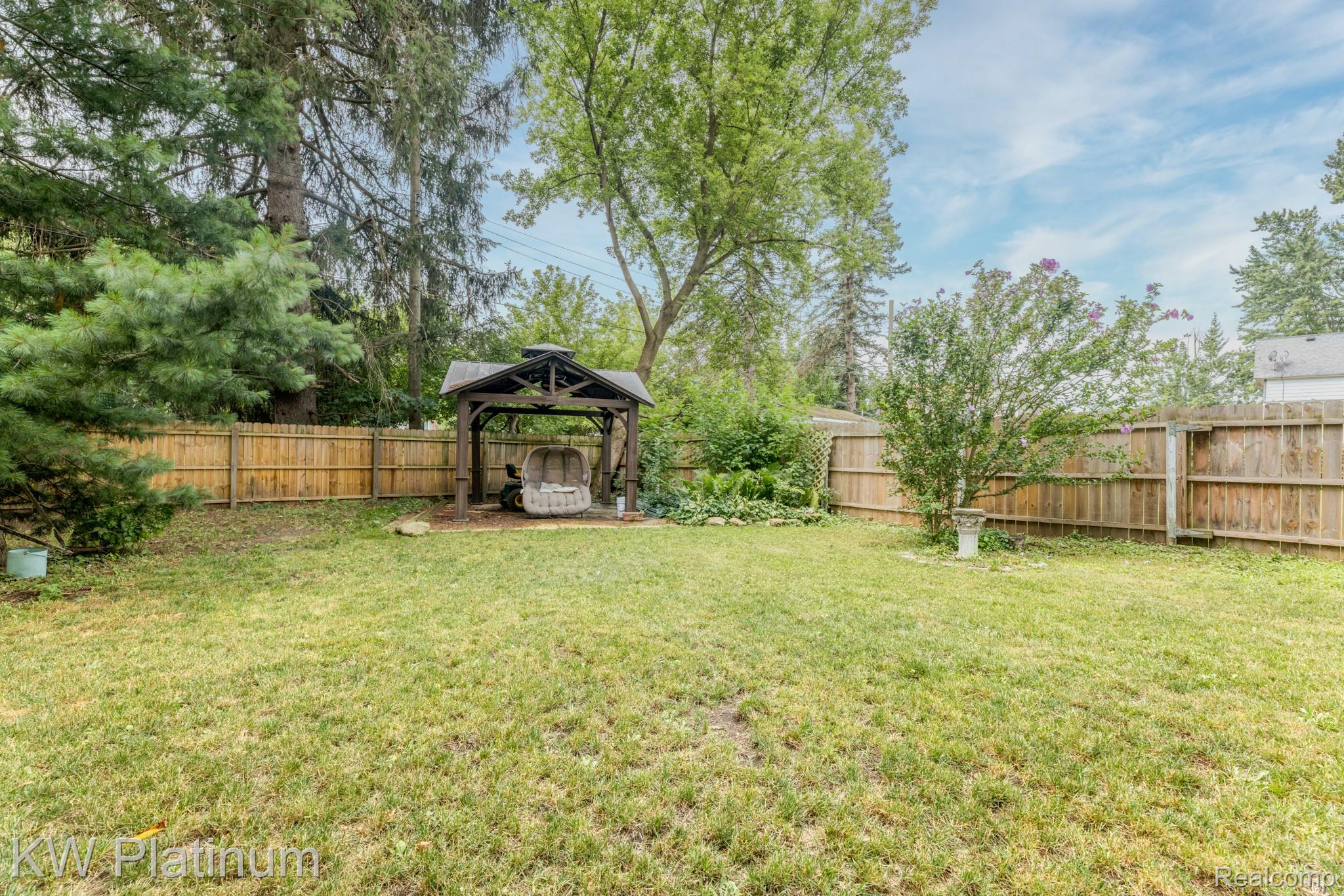 106 E Mechanic Street Property Photo 33