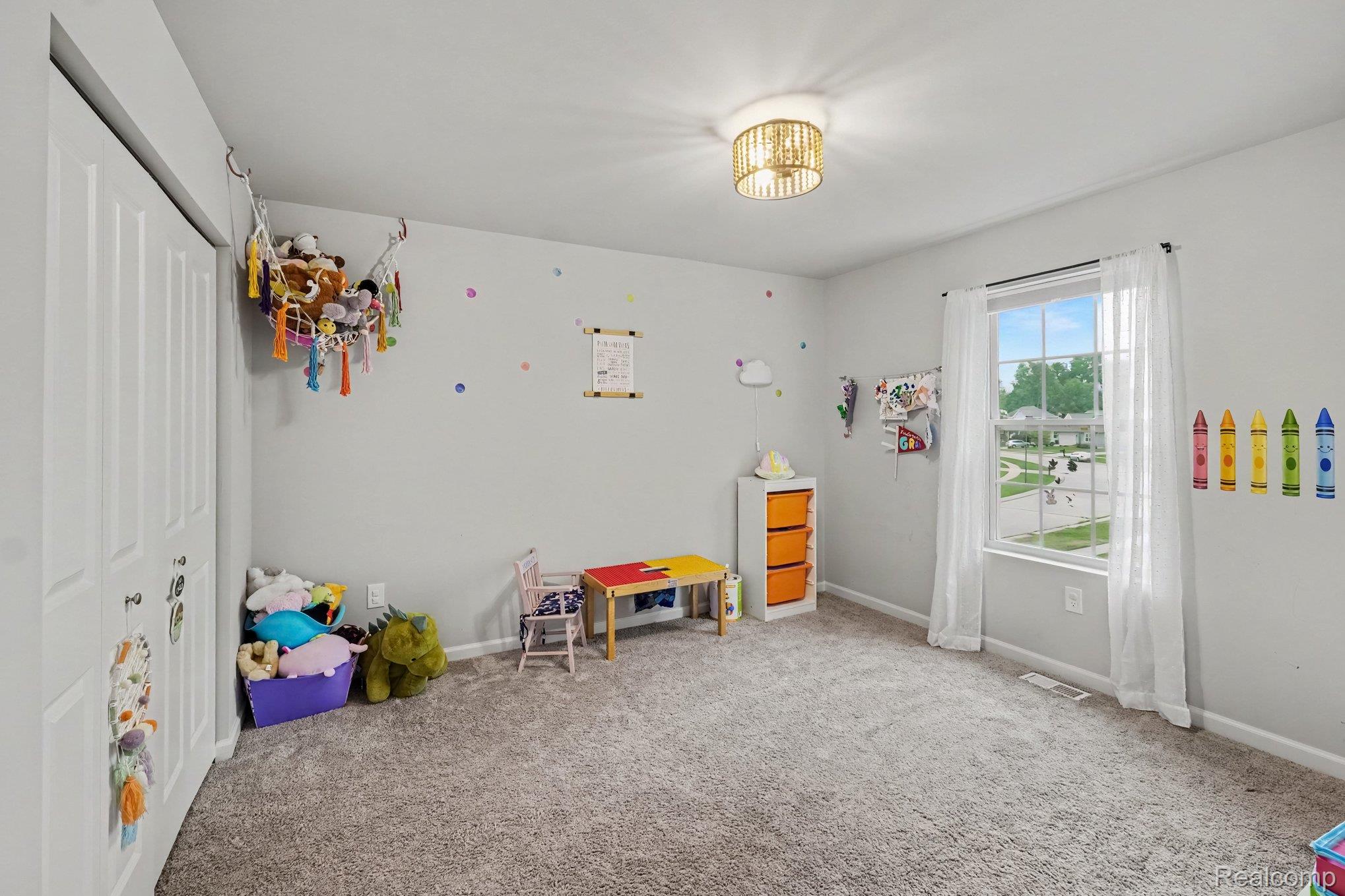 9324 Pine Walk Pass Property Photo 17
