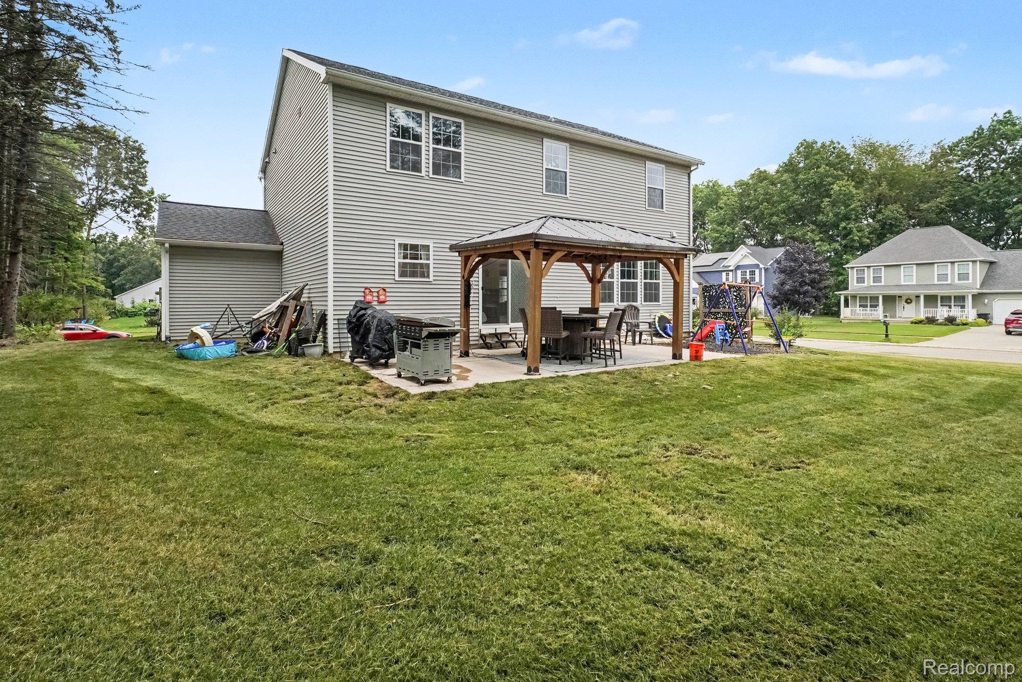 9324 Pine Walk Pass Property Photo 24