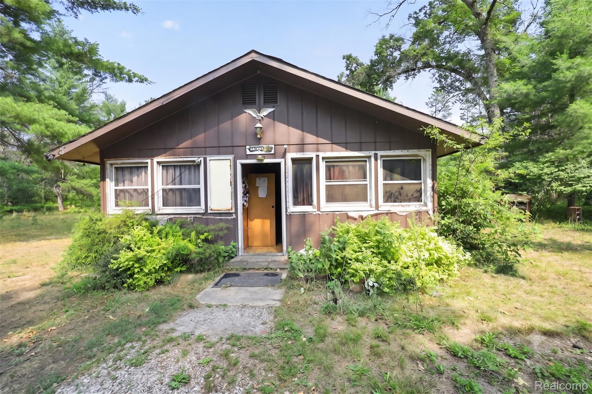 2166 S Forman Road Property Photo 1