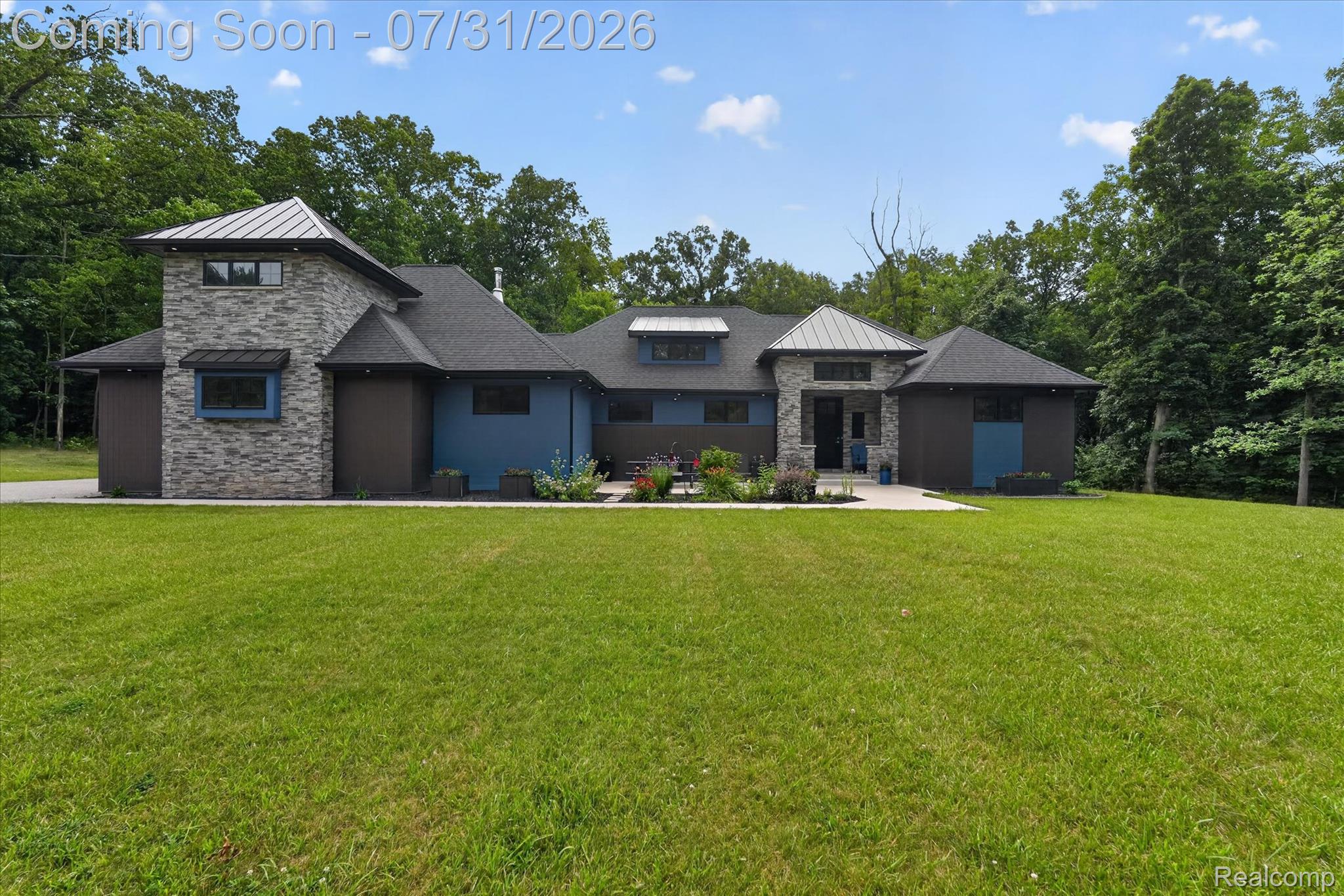 16511 Shadow Lane Property Photo 1