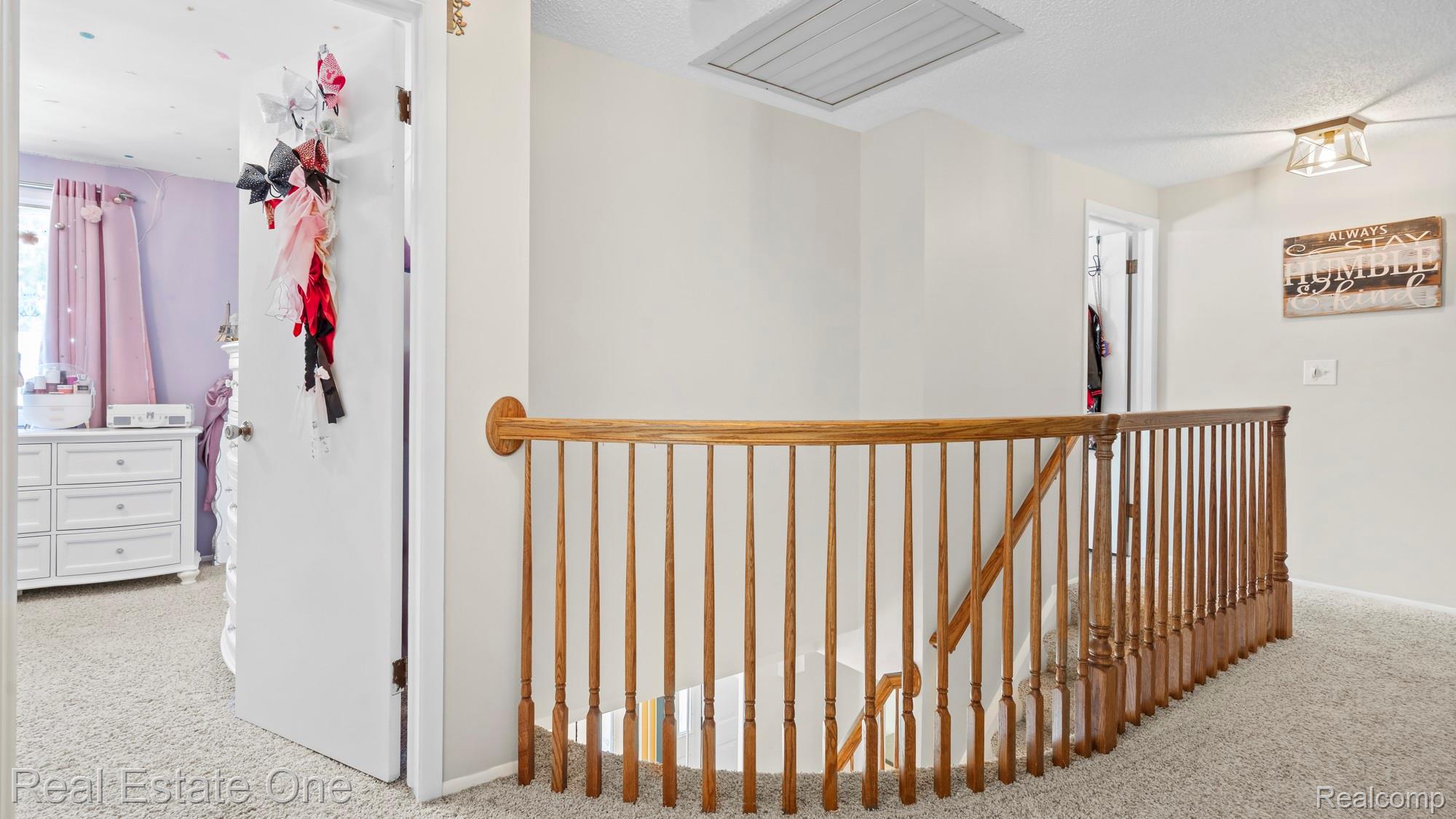 20272 Wellesley Street Property Photo 18