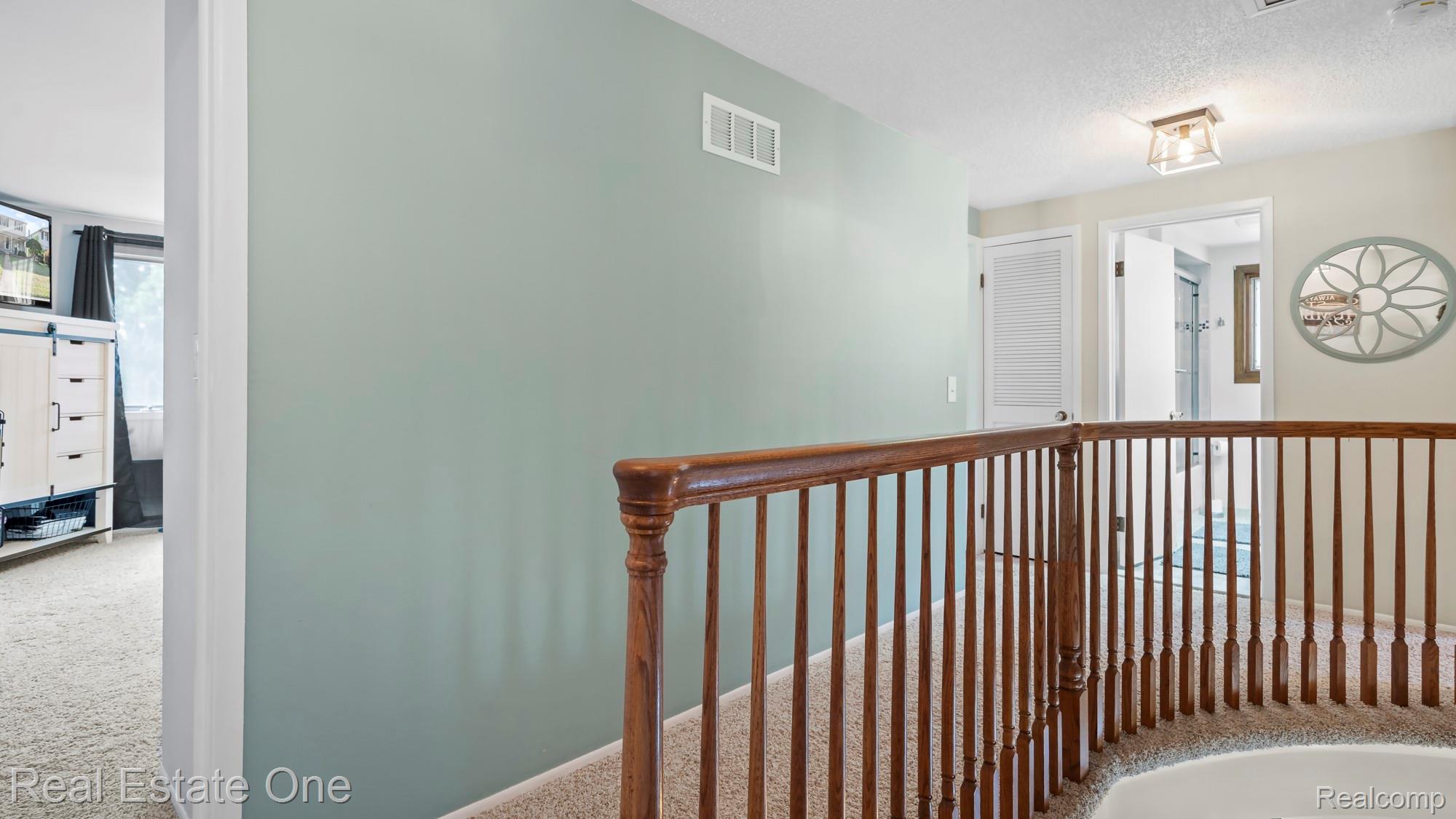 20272 Wellesley Street Property Photo 20