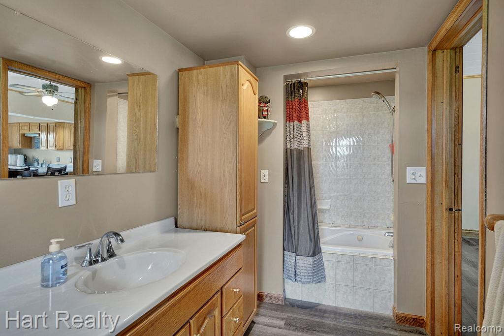 16298 Imlay City-a Road Property Photo 41