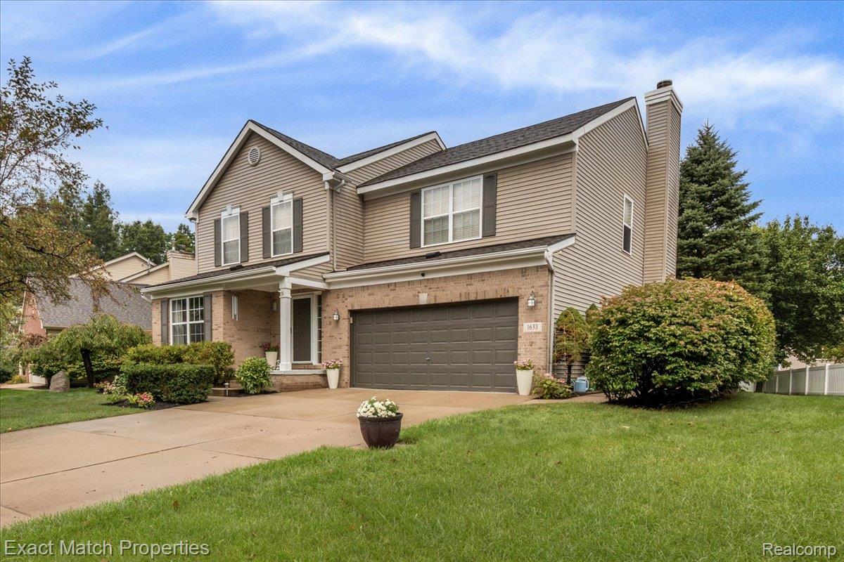 1633 Four Seasons Drive Property Photo 42