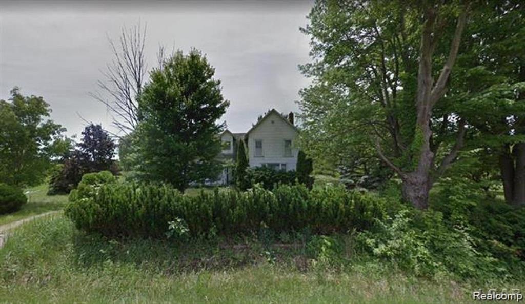 14677 Carleton Road Property Photo 2