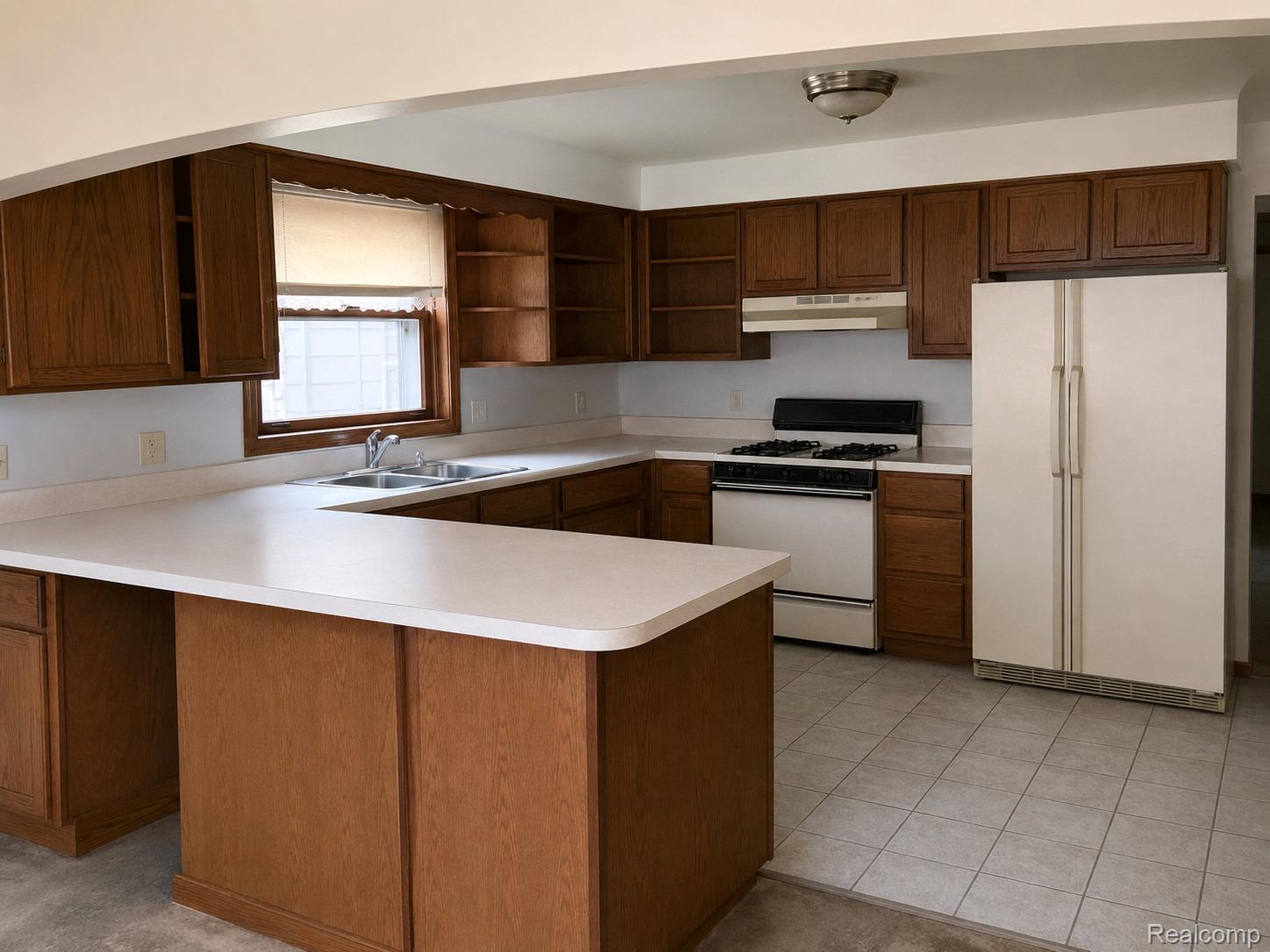 14677 Carleton Road Property Photo 3