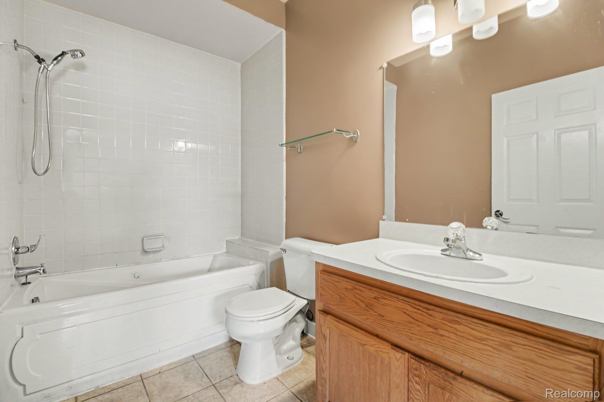 1028 Maya Court Unit Property Photo 11