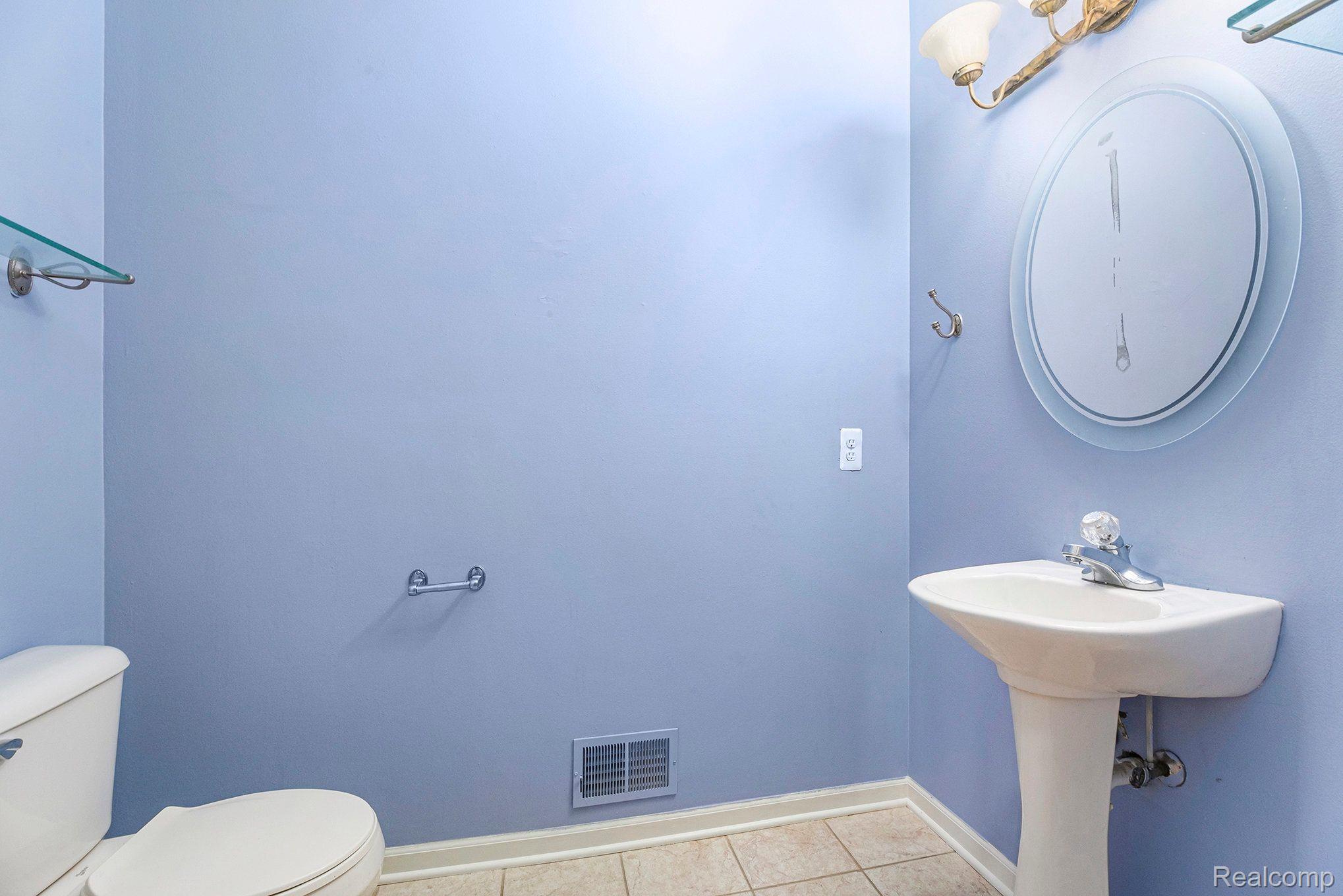 1028 Maya Court Unit Property Photo 12