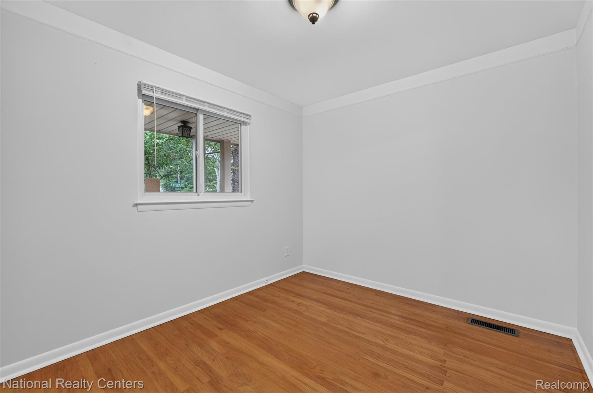 3220 Sylvan Drive Property Photo 12
