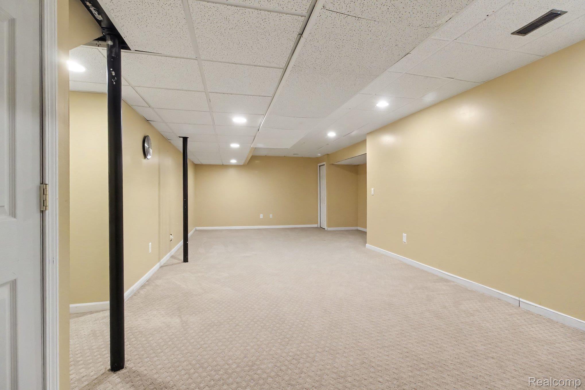 9889 High Meadow Drive Property Photo 19