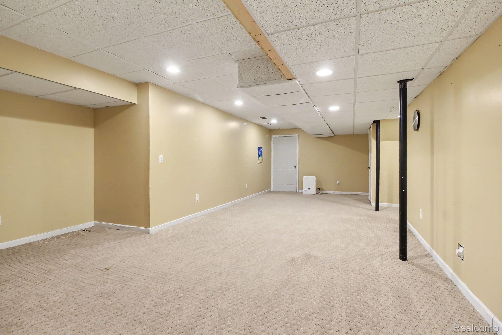 9889 High Meadow Drive Property Photo 20