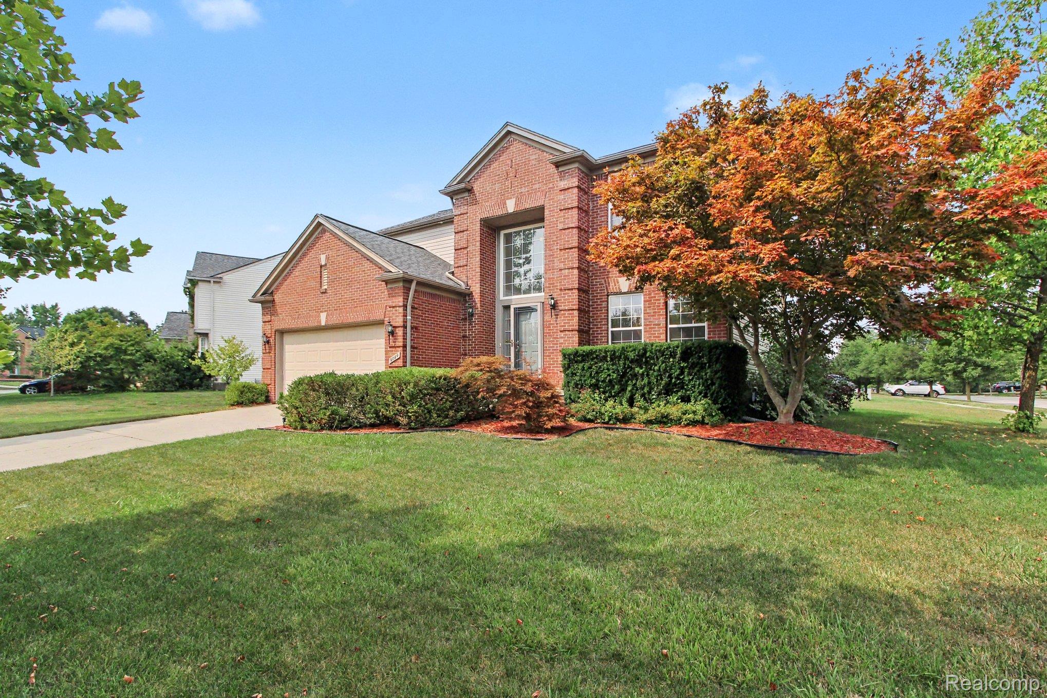 9889 High Meadow Drive Property Photo 25