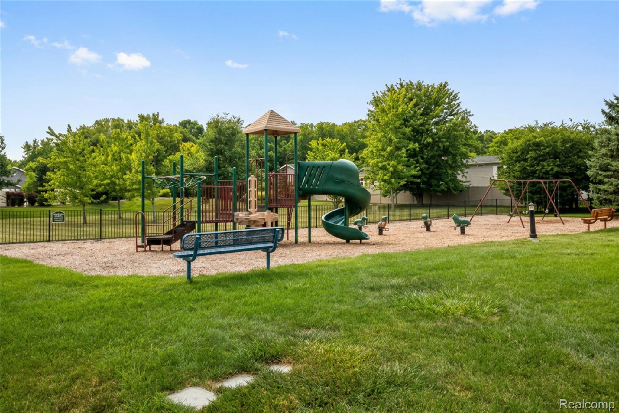 9889 High Meadow Drive Property Photo 27