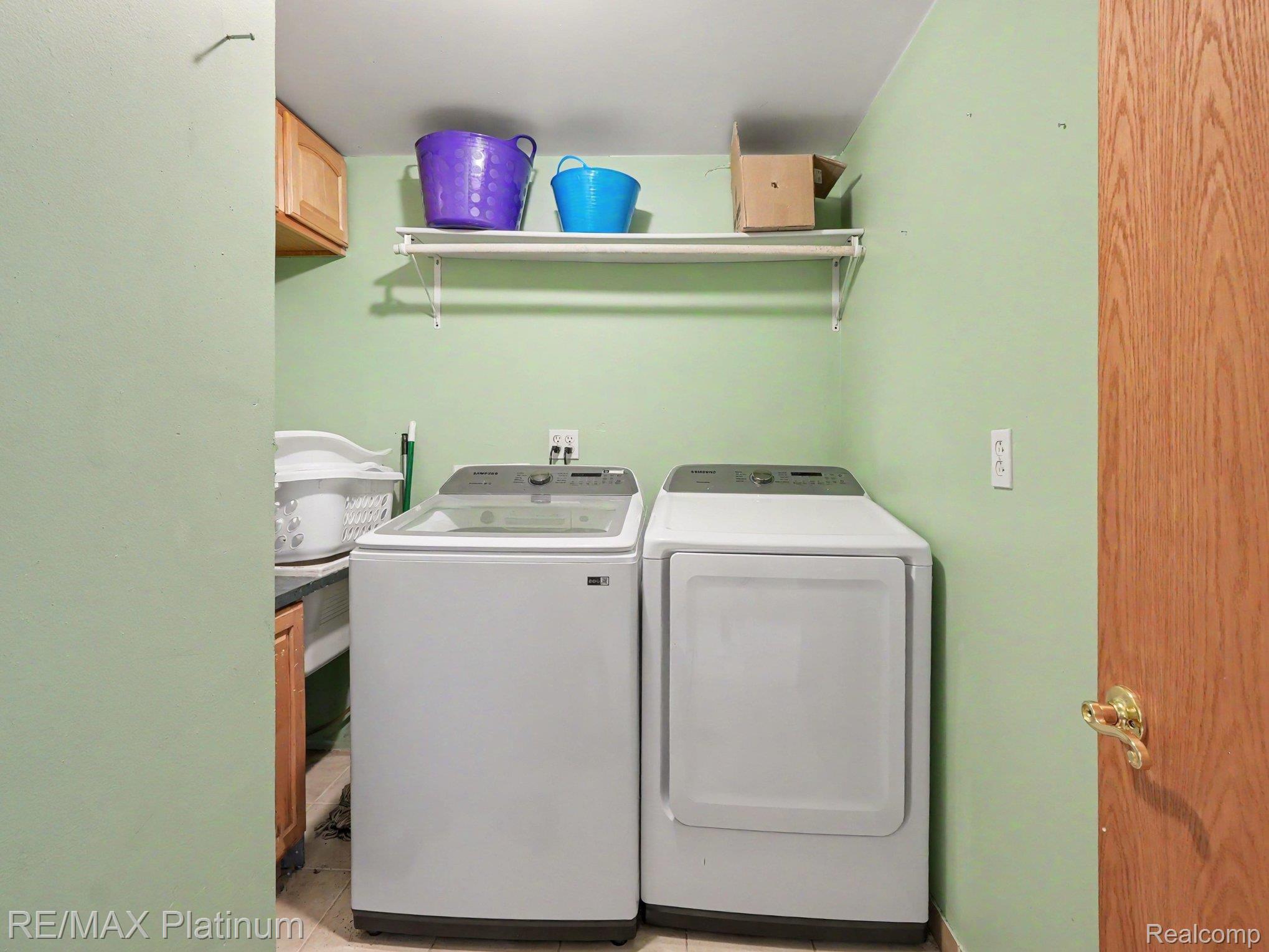 10149 Emerald Drive Property Photo 12