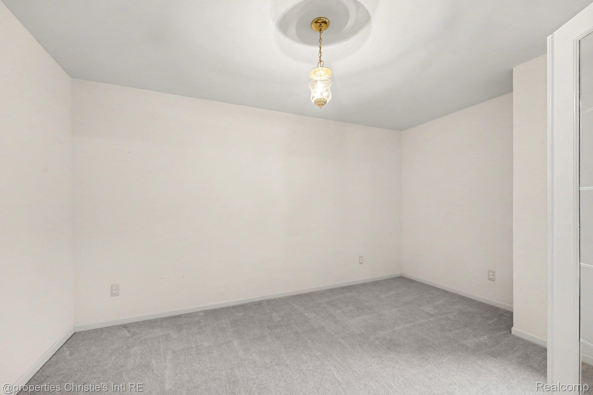 49316 Deerfield Park Property Photo 22
