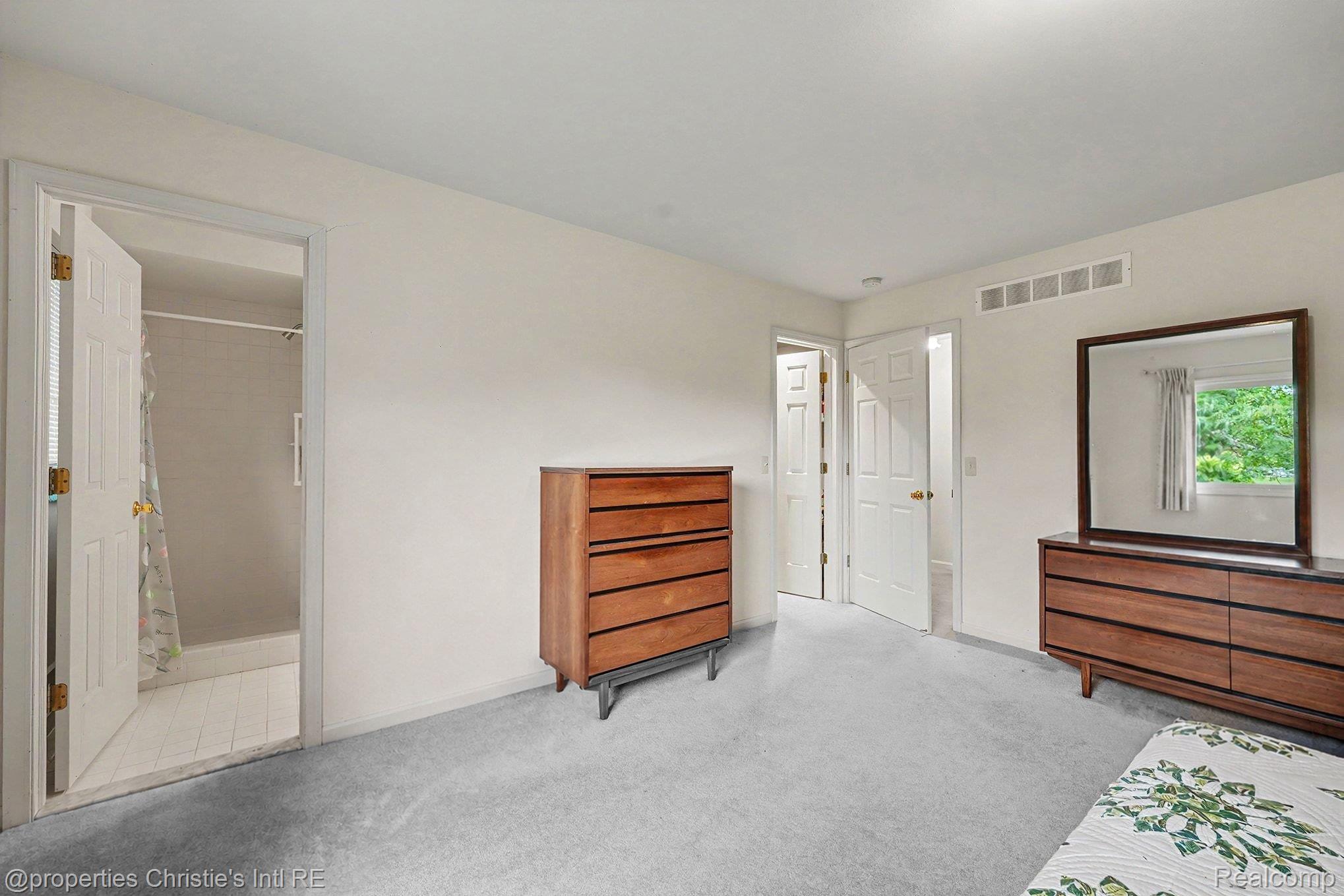 49316 Deerfield Park Property Photo 29