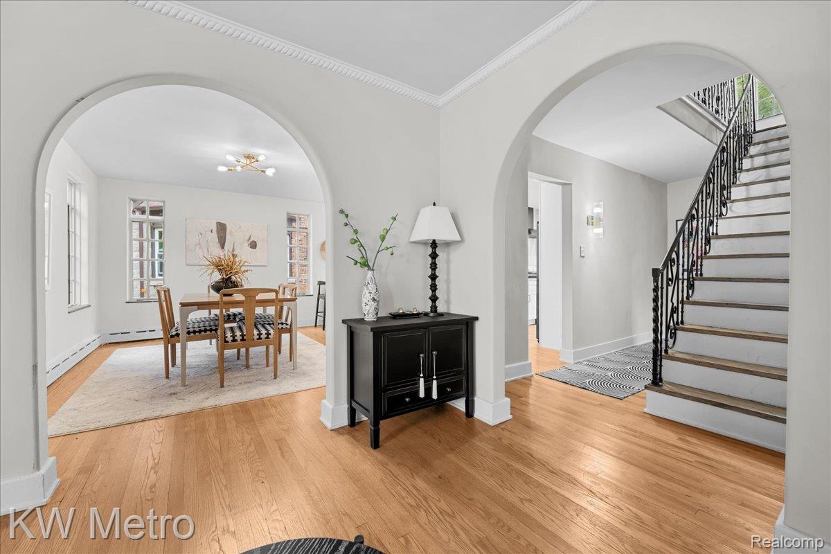 14554 Woodmont Avenue Property Photo 16