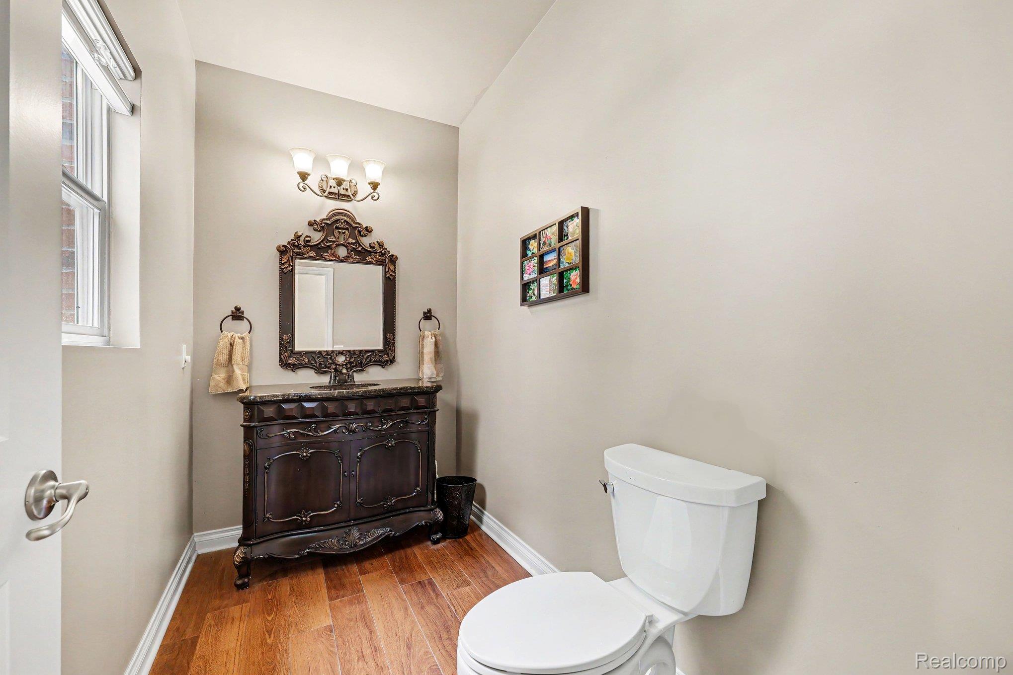 59413 Glacier Club Drive Property Photo 13