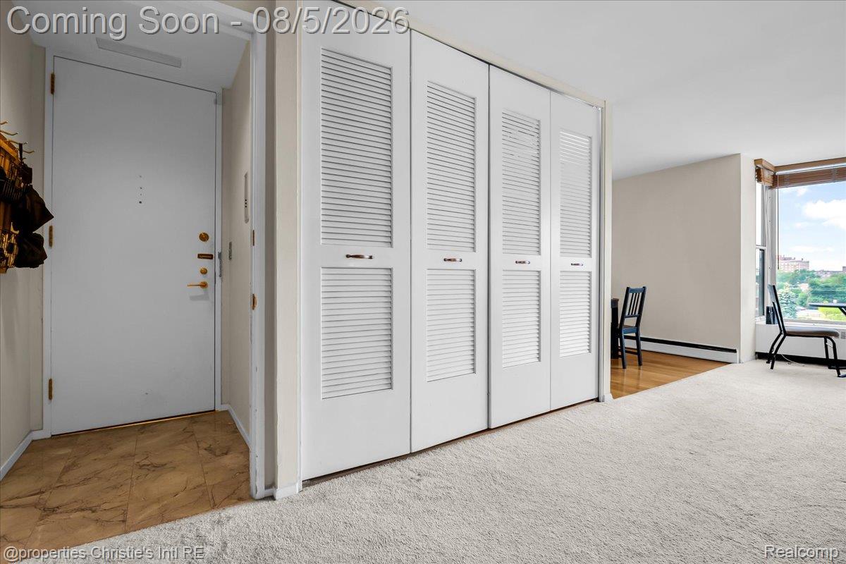 8200 E Jefferson Avenue Property Photo 8