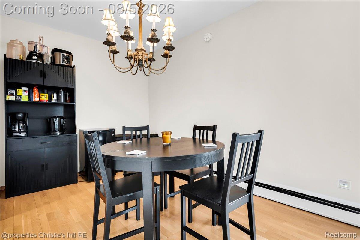 8200 E Jefferson Avenue Property Photo 23