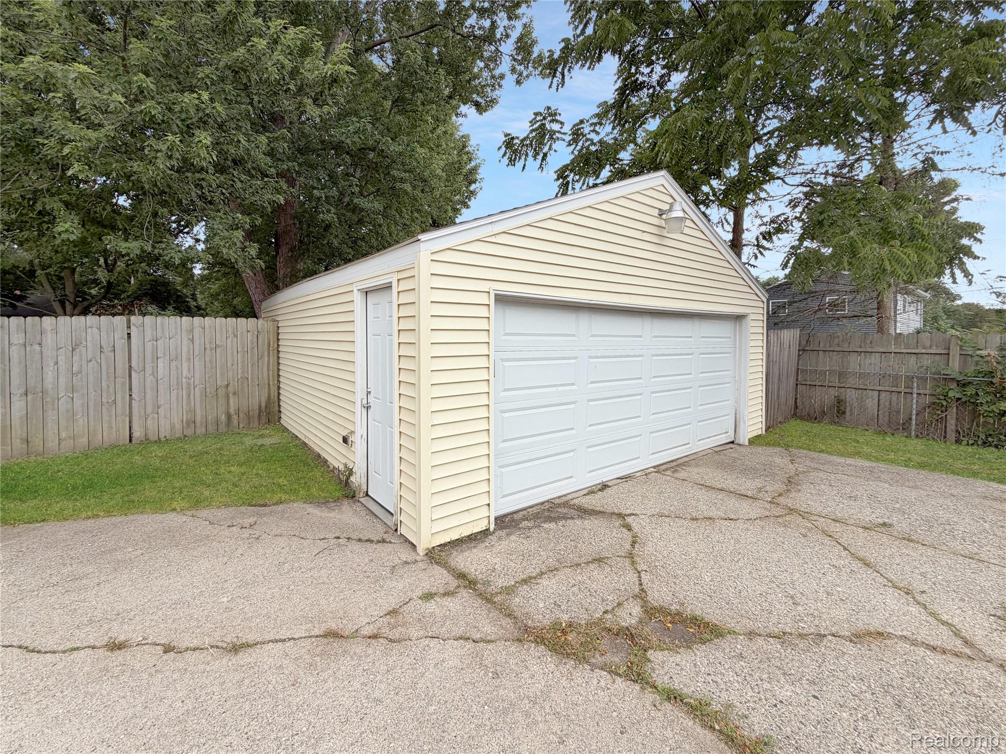 1380 Audrey Street Property Photo 4