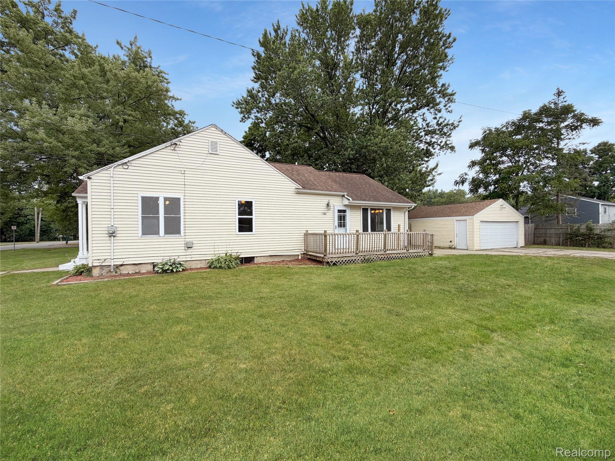 1380 Audrey Street Property Photo 27