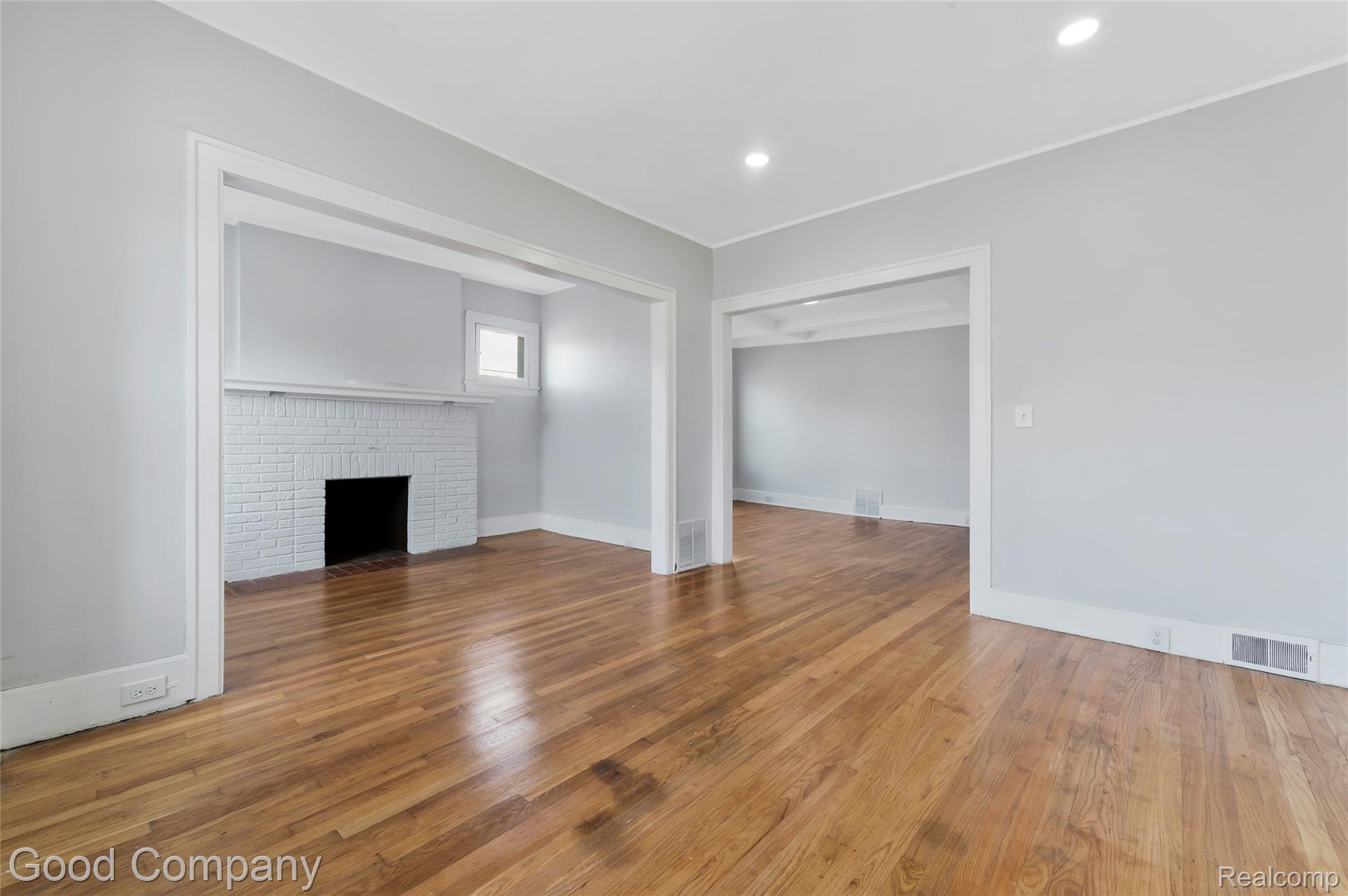 4003 Pingree Street Property Photo 3