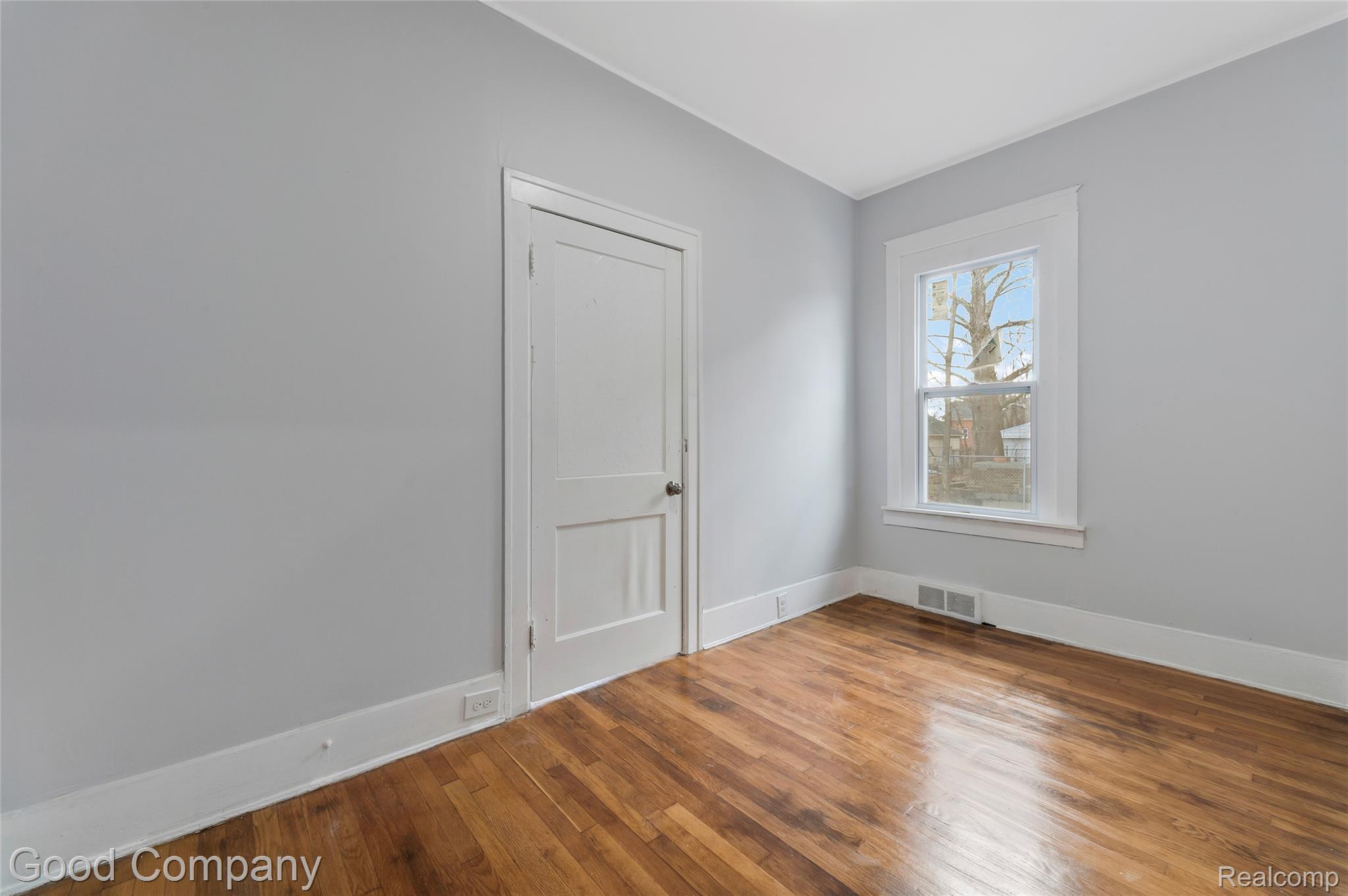 4003 Pingree Street Property Photo 20