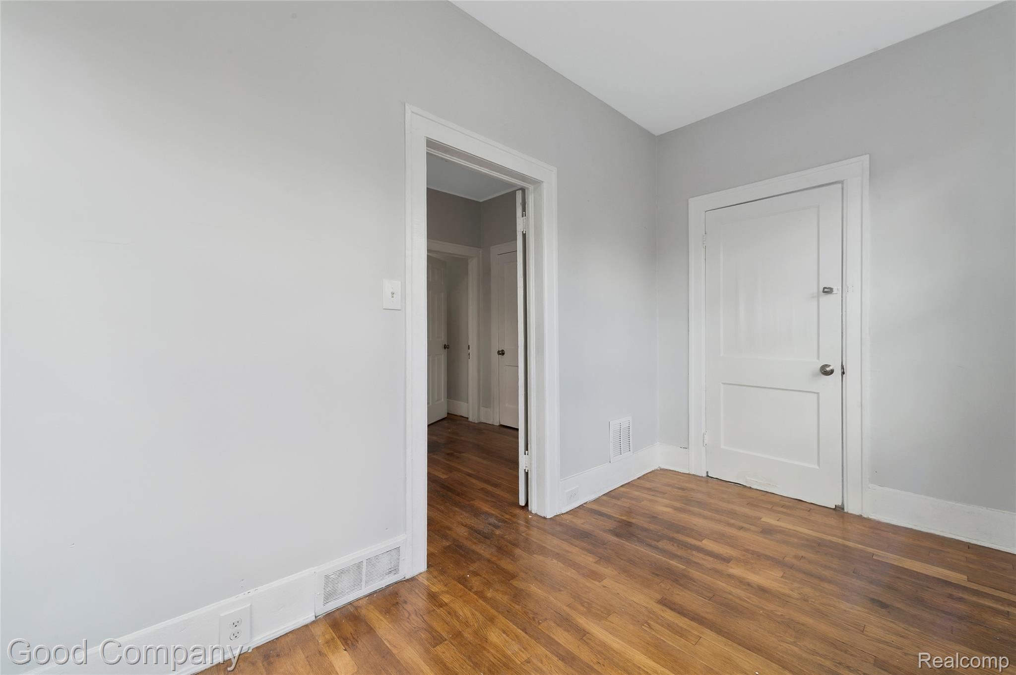 4003 Pingree Street Property Photo 23