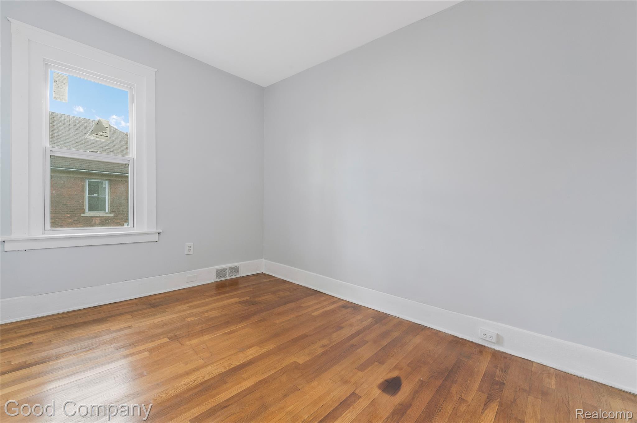 4003 Pingree Street Property Photo 38