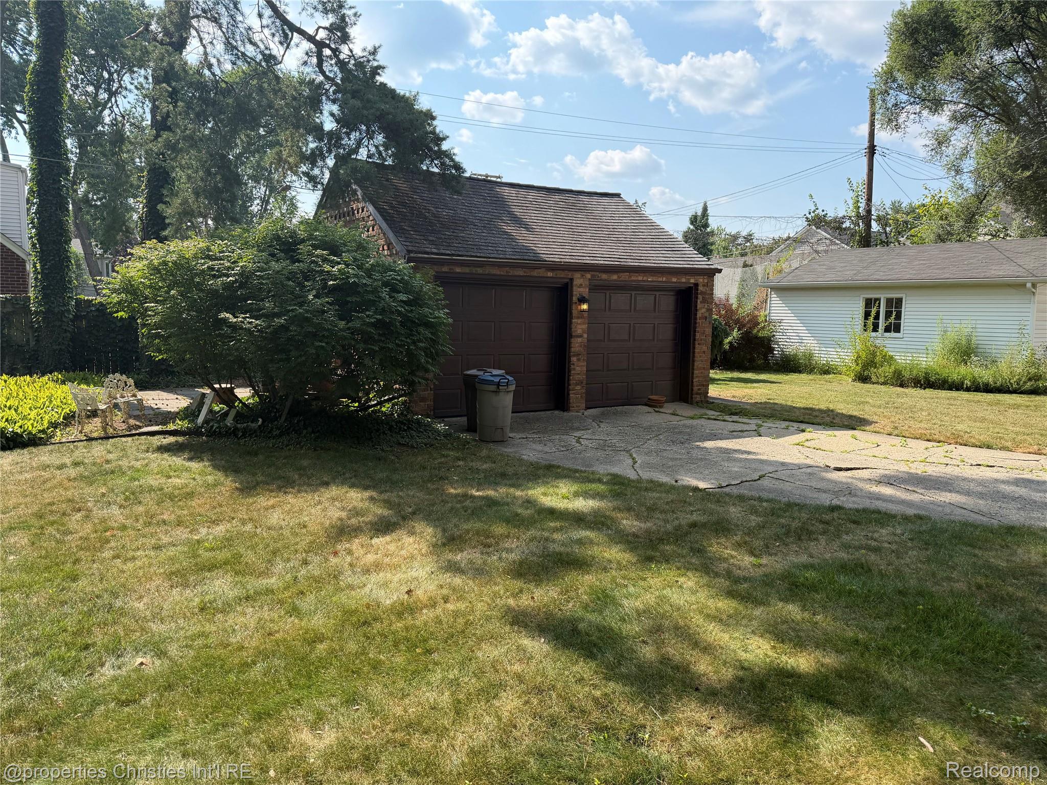 623 Coolidge Road Property Photo 6