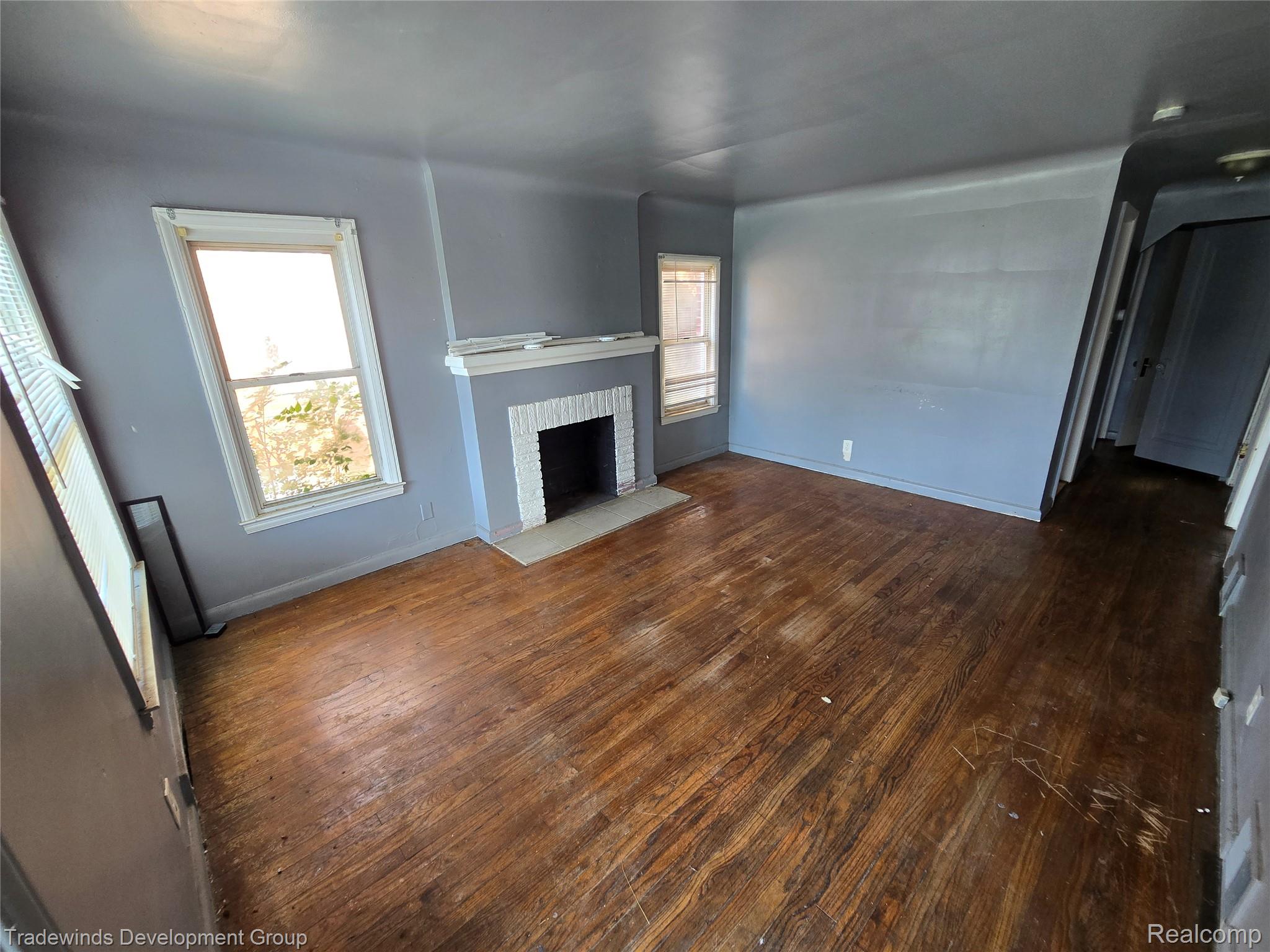 10742 Balfour Road Property Photo 7