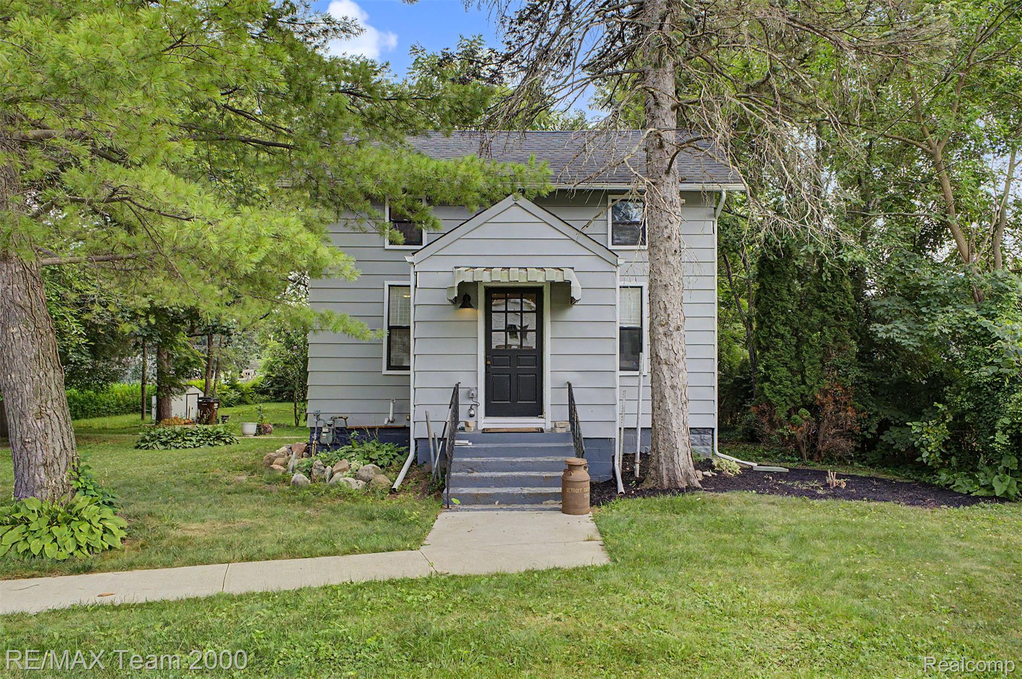511 Ash Street Property Photo 1