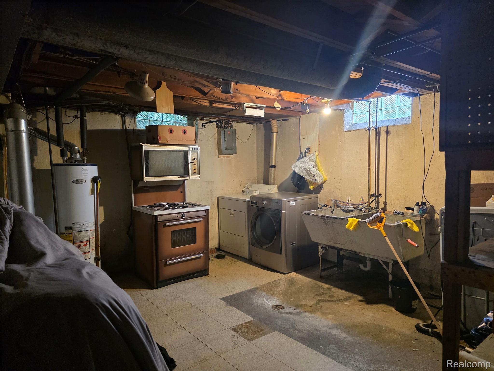 8841 Wormer Property Photo 17