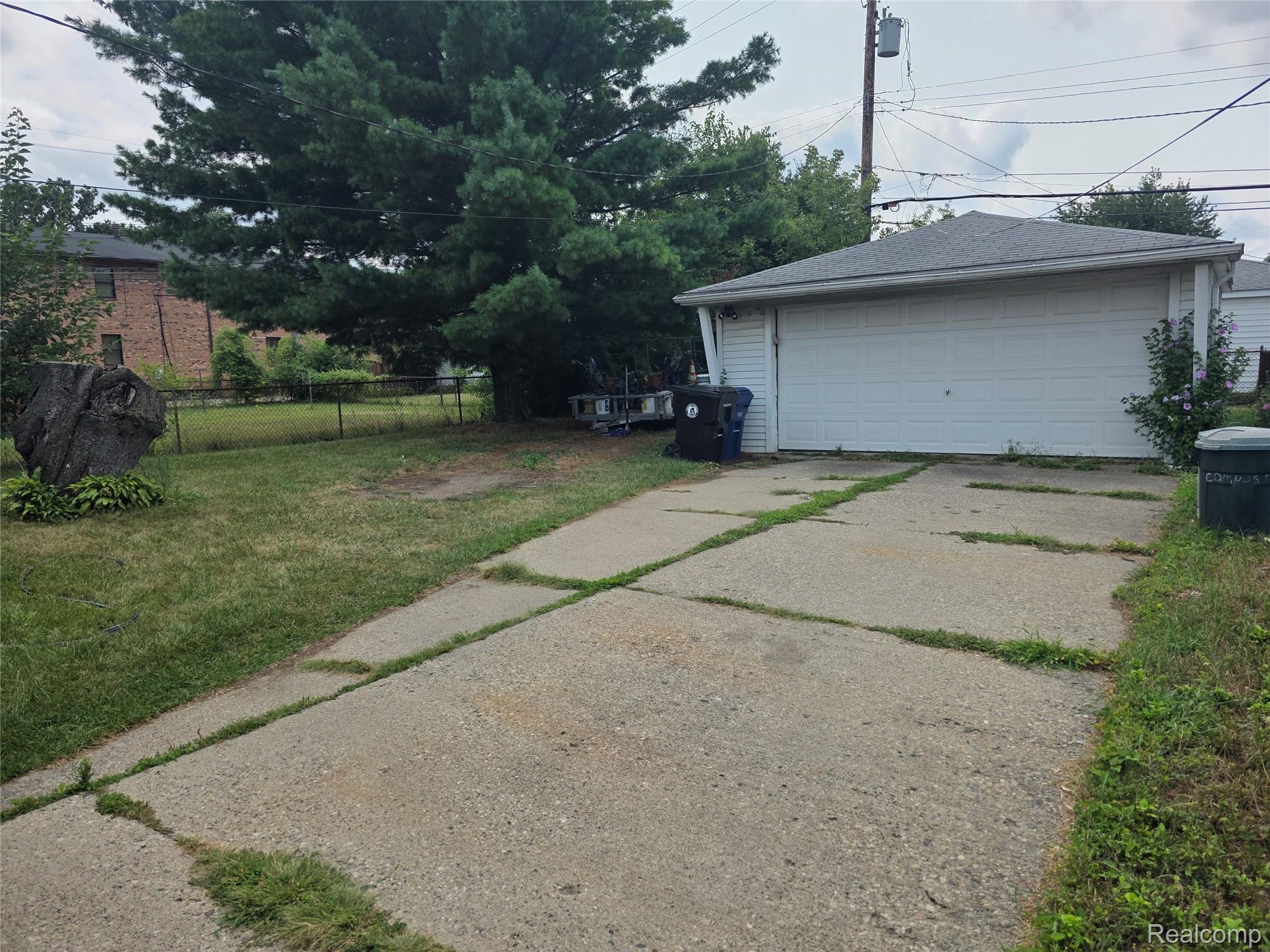8841 Wormer Property Photo 18