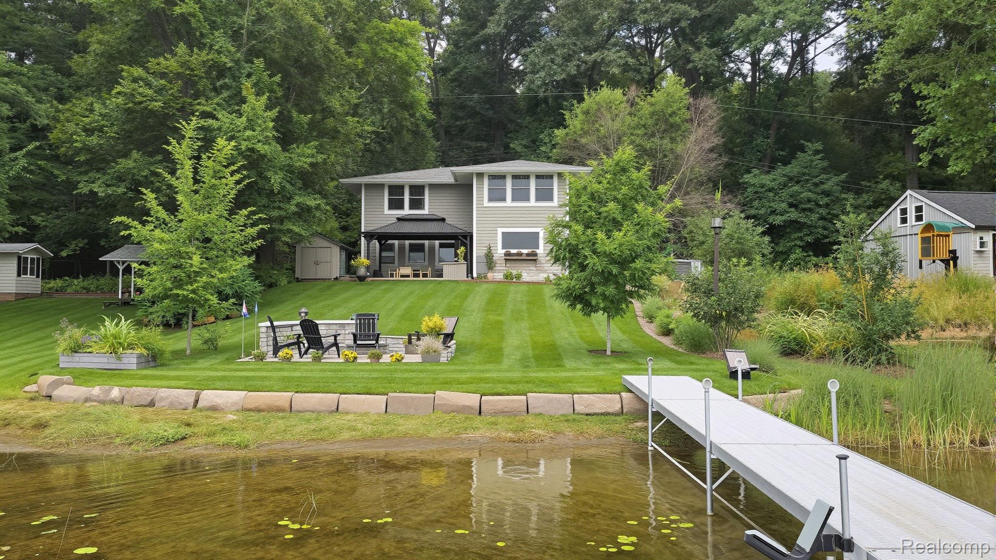 5616 Joslin Lake Drive Property Photo 1