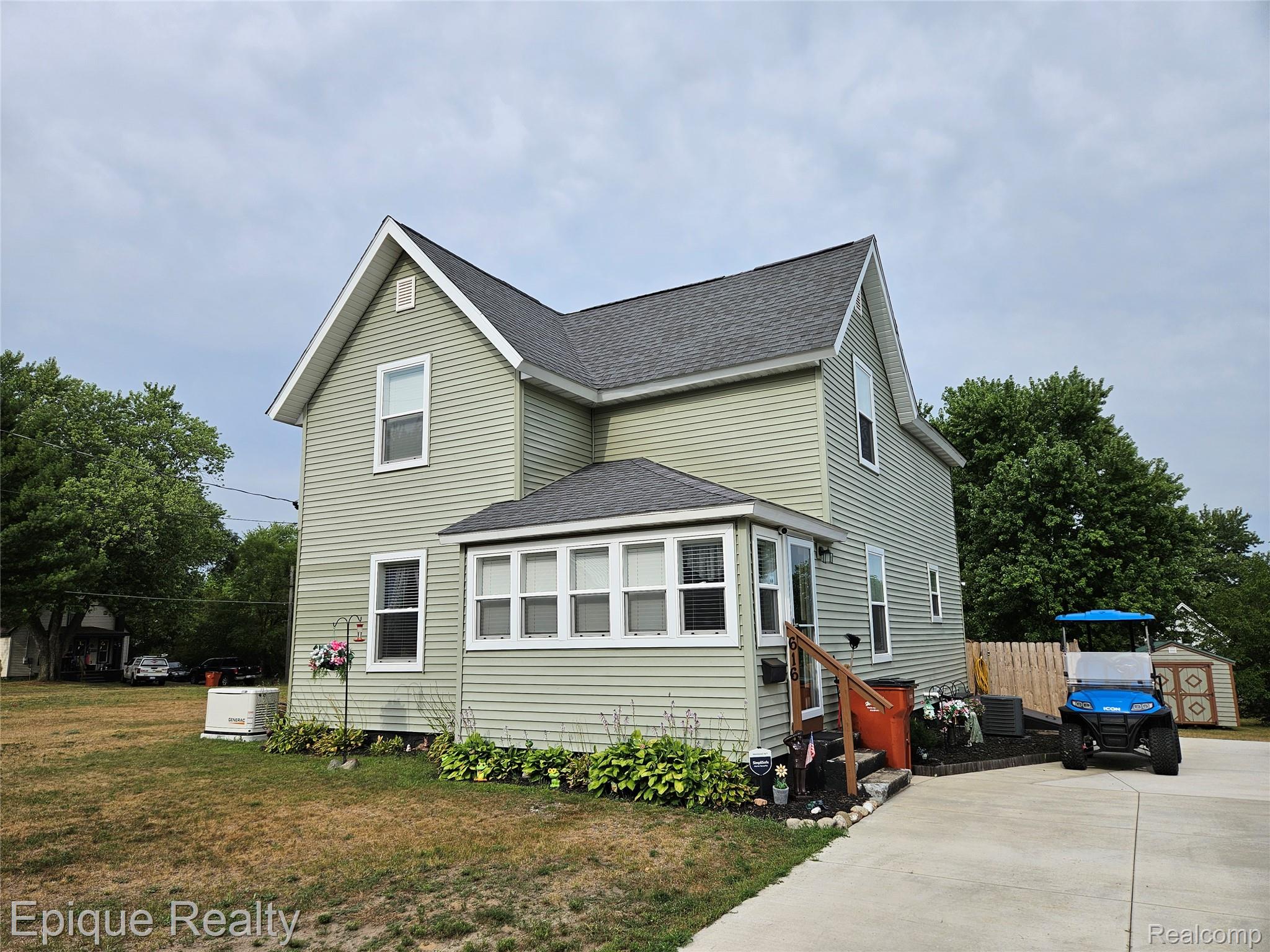616 Crawford Street Property Photo 1