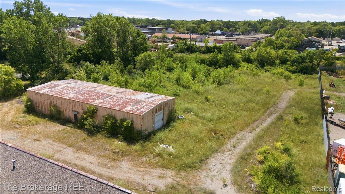 2421 Branch Road Property Photo 5
