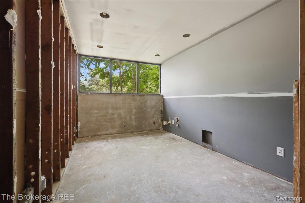 2421 Branch Road Property Photo 23