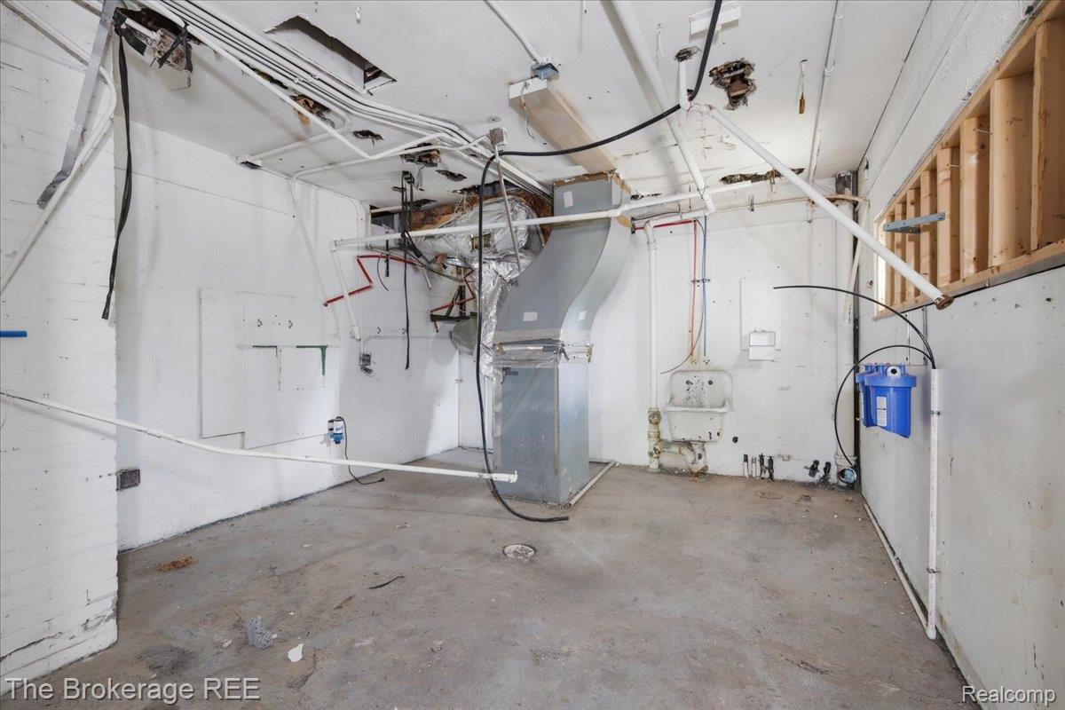 2421 Branch Road Property Photo 35