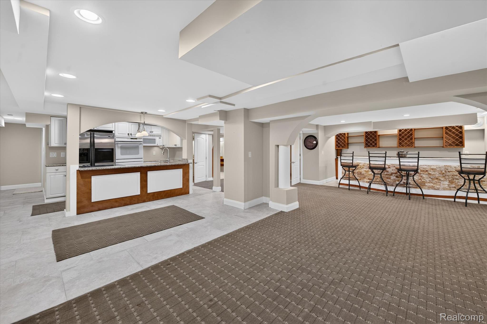 38808 Lancaster Drive Property Photo 4