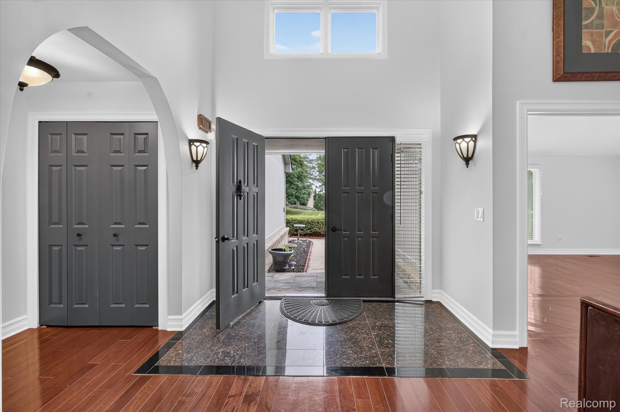 38808 Lancaster Drive Property Photo 10